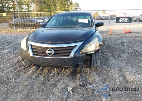 2014 Nissan Altima 2.5 from USA, damaged, VIN 1N4AL3AP9EC270588